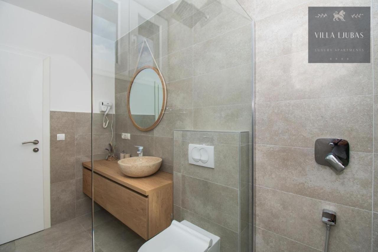 Villa Ljubas Srima Extérieur photo